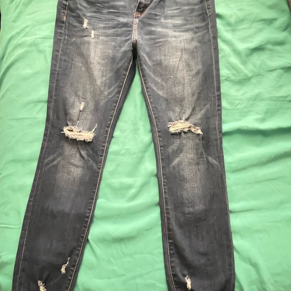 Distressed Blue Jeans ,new without tag ,casual style for woman or girls too nice